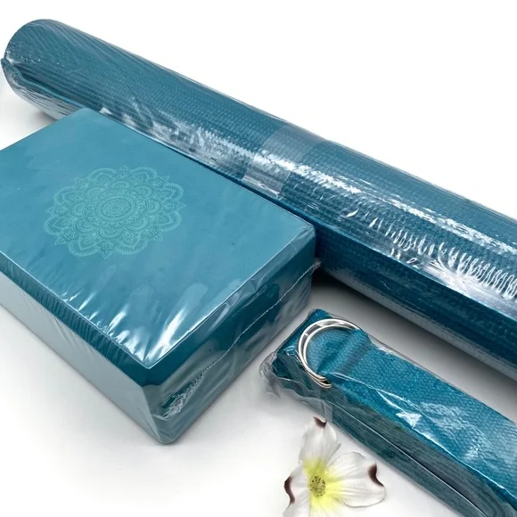 NWT MYTAGALONGS Yoga Workout Kit 3 Piece Set - Picture 5 of 15